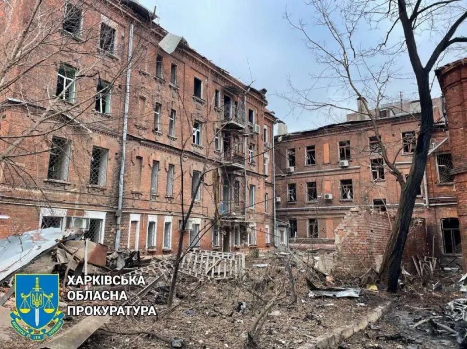Rusiya ordusu Xarkovu vurdu: Yaralılar var 