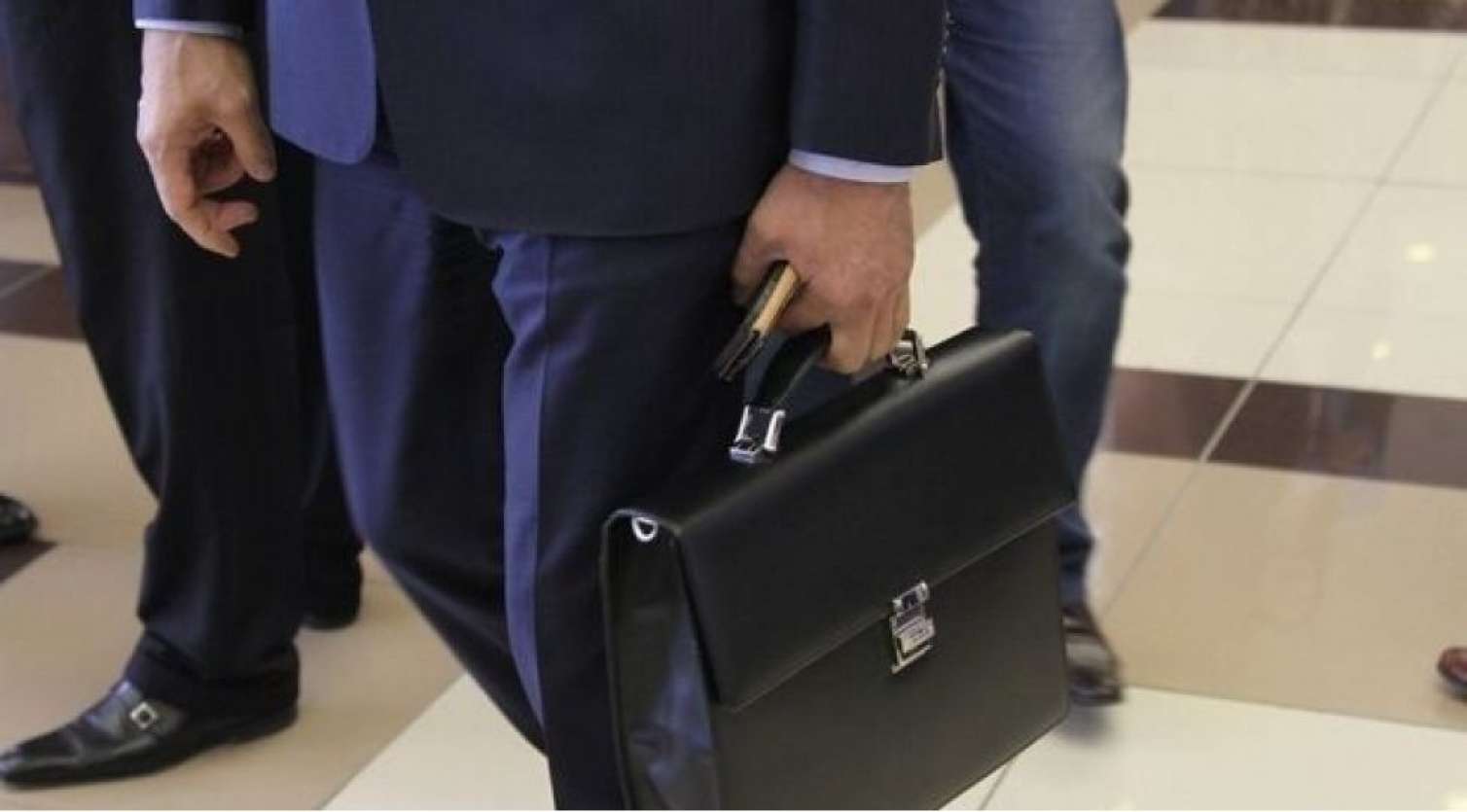 Bu instituta direktor əvəz təyin olundu 