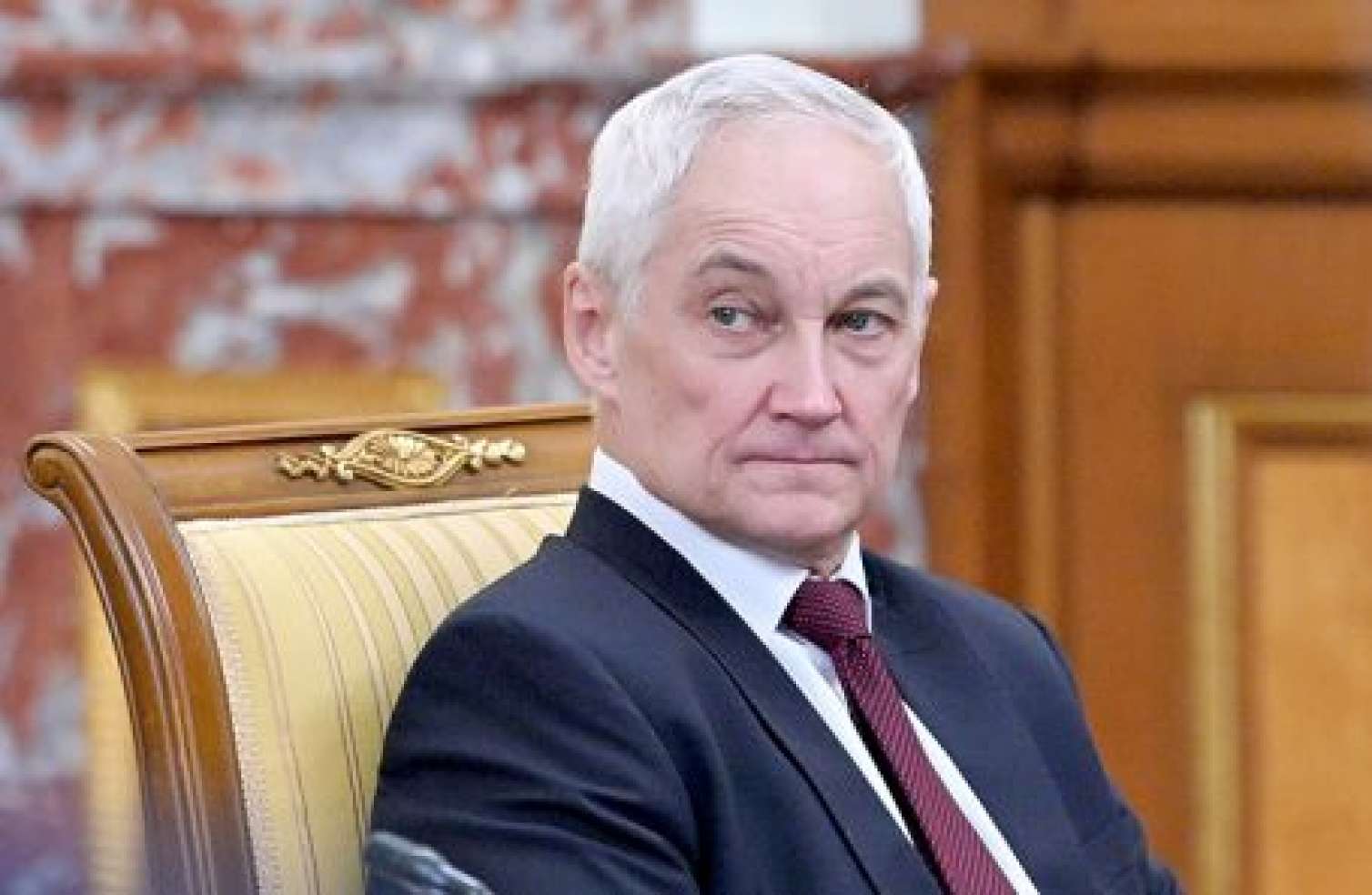 Rusiya müdafiə naziri  Şimali Koreyaya getdi 