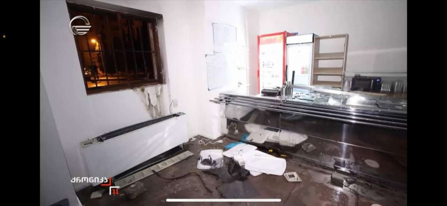 Tiflisdə iğtişaşlar: onlarla etirazçı həbs edildi - FOTO 