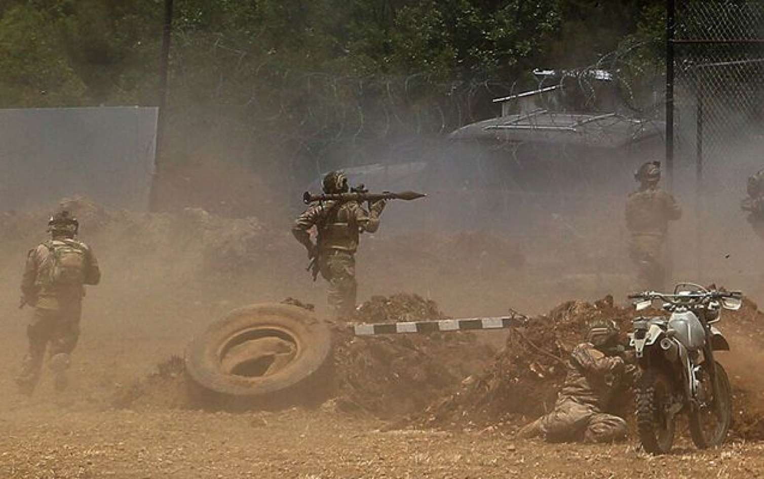 Hizbullah  İraqdan kömək istədi 