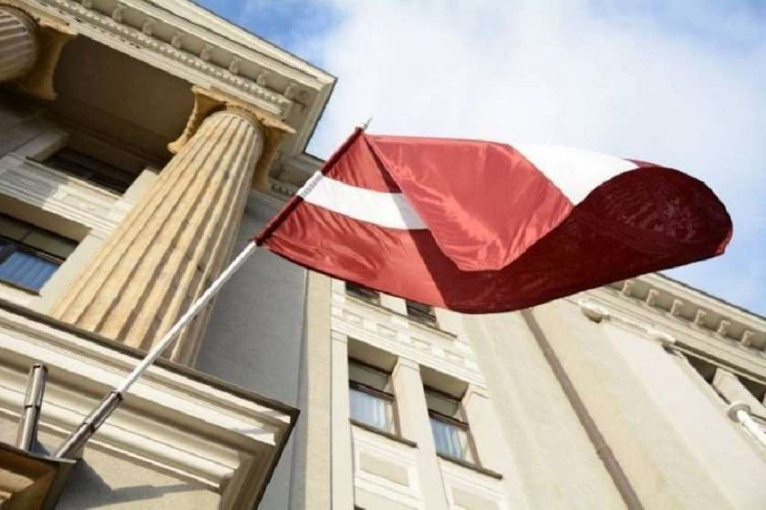 Latviya 13 Gürcüstan vətəndaşının ölkəyə girişinə QADAĞA QOYDU 