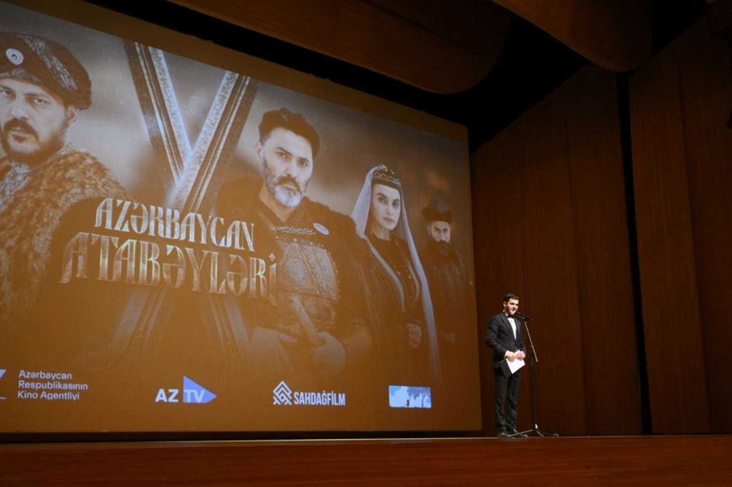  “Azərbaycan Atabəyləri” filminin qala-premyerası oldu - FOTO 