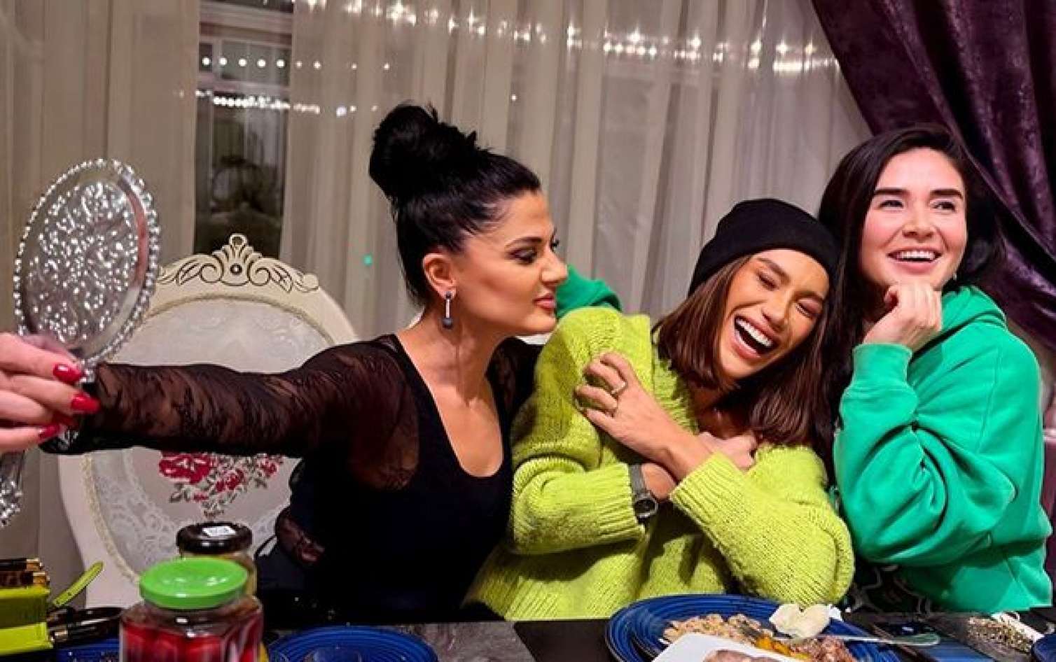 “W-trio”-nun keçmiş üzvləri yenidən GÖRÜŞDÜLƏR 