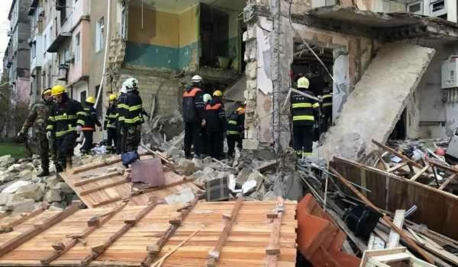 Sumqayıtdakı partlayışda şok keçirən qadın vəfat etdi 