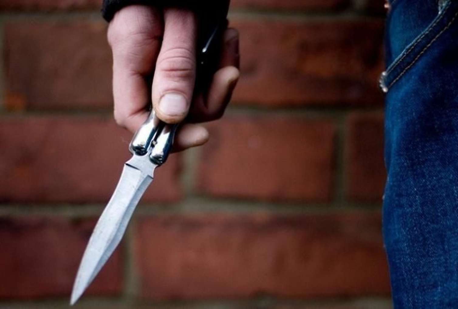 Gəncədə taksi sürücüləri arasında BIÇAQLANMA 