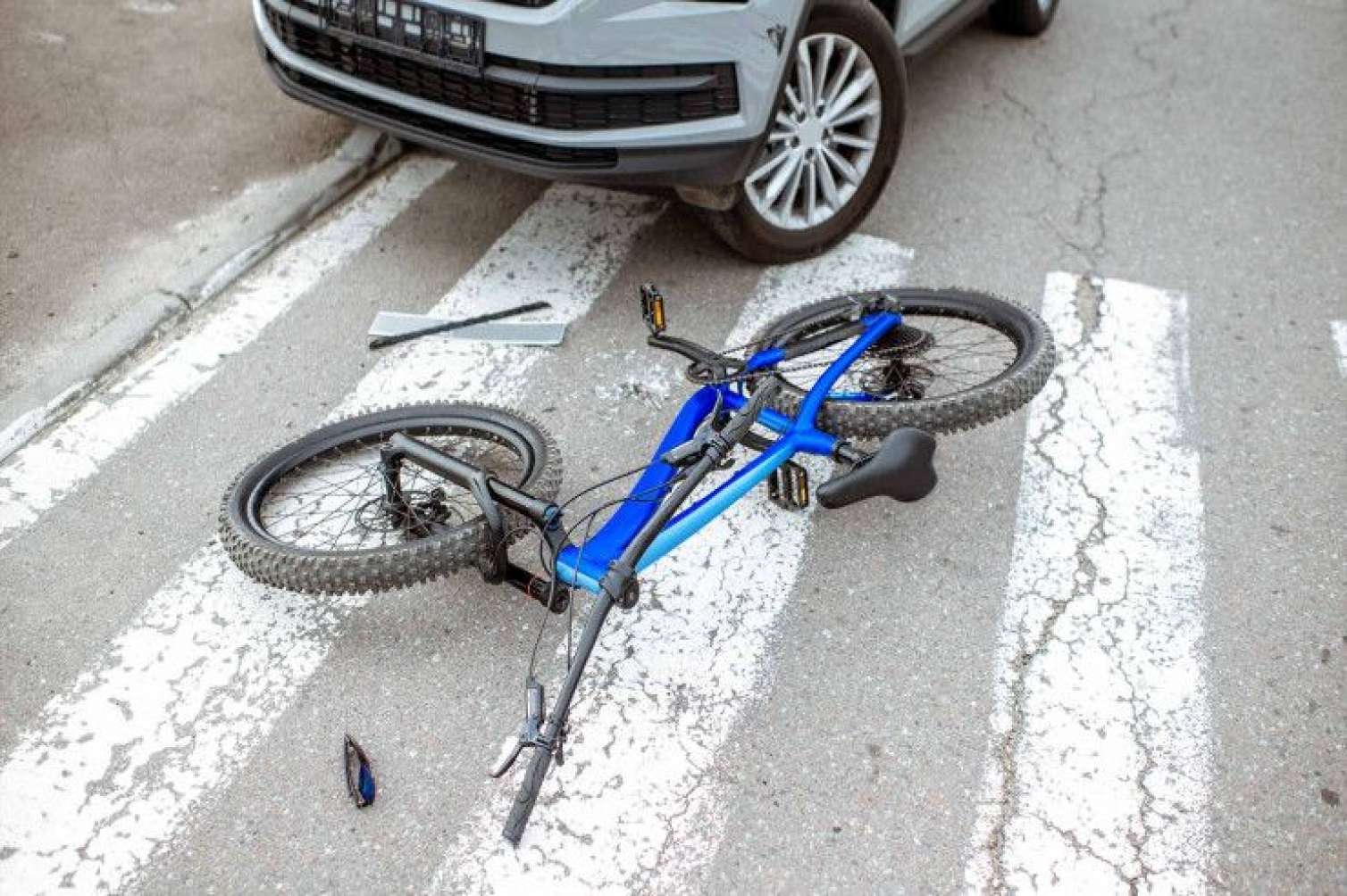 Samuxda  velosipedçini maşın vurub ÖLDÜRDÜ 