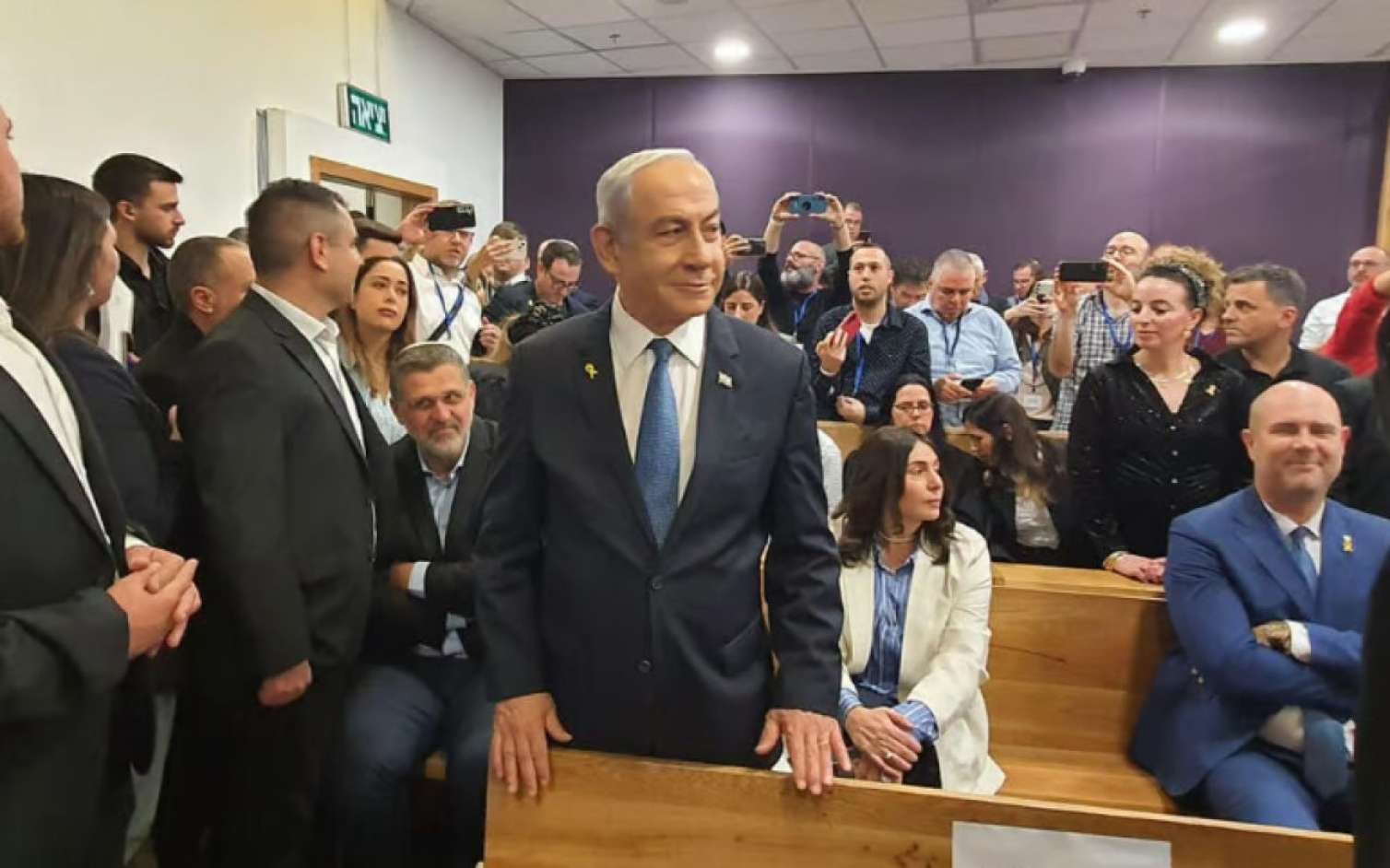 Netanyahu məhkəməyə ÇIXARILDI 