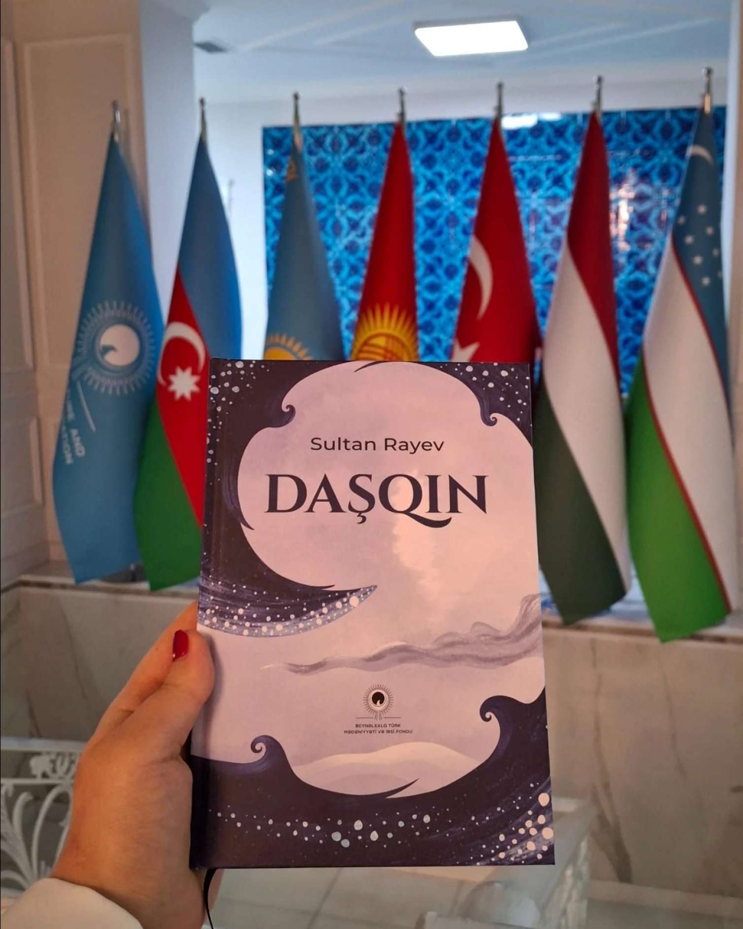 TÜRKSOY Baş katibinin kitabı Azərbaycan türkcəsində - FOTO 