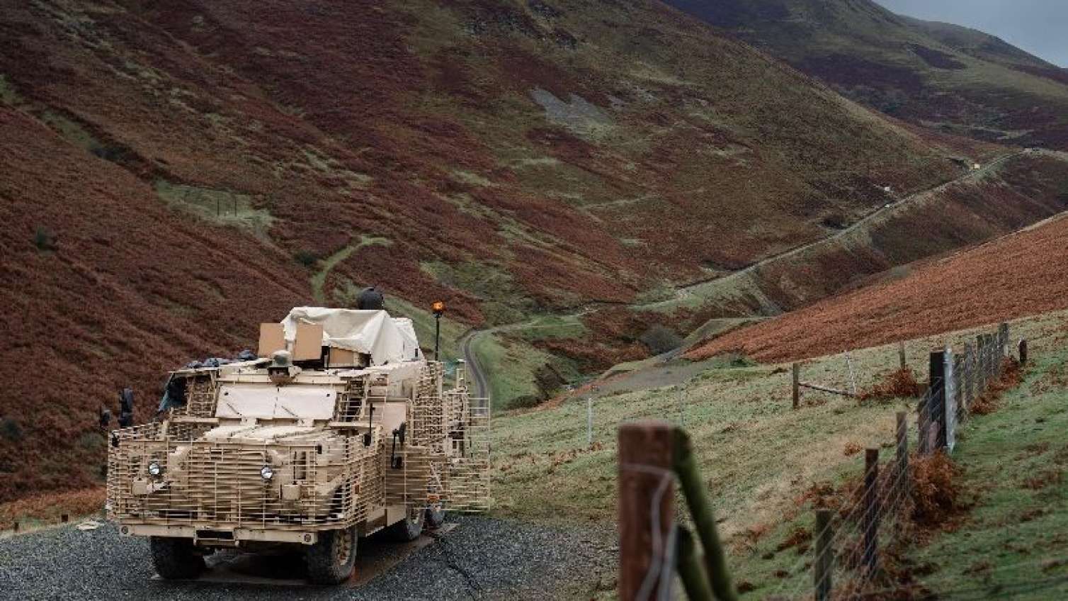 Britaniya dronlara qarşı lazer silahını uğurla sınaqdan keçirdi 