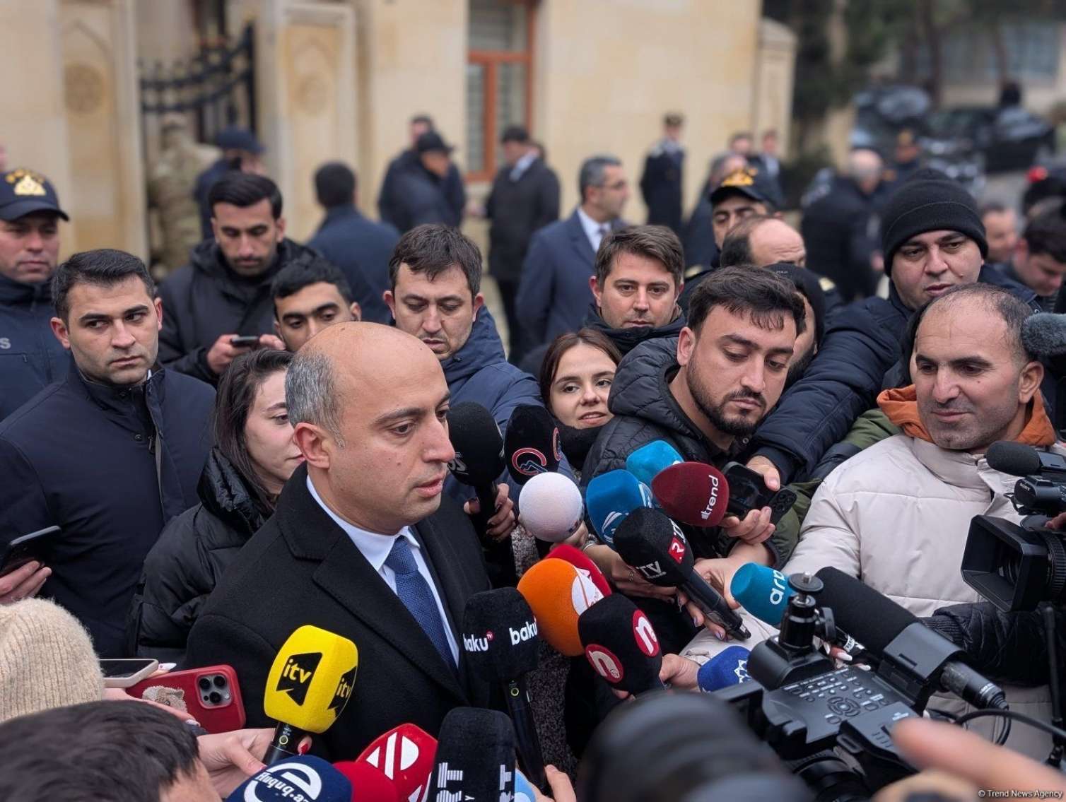 Məktəblərdə zorakılıq hallarına REAKSİYA 