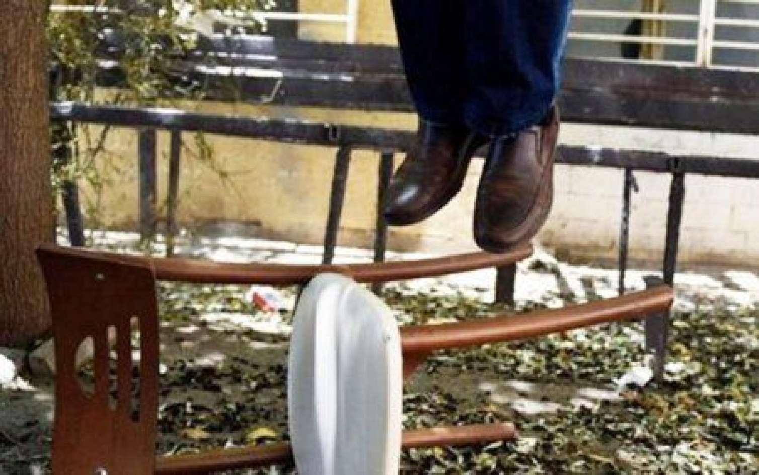81 yaşlı kişi özünü asaraq öldürdü 