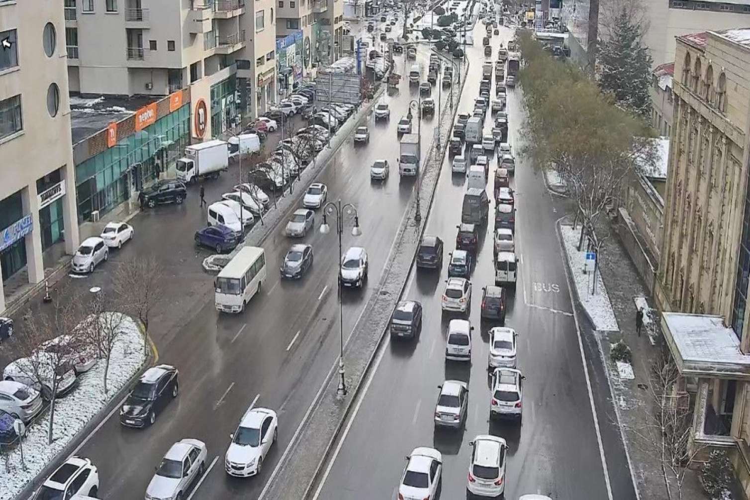 Bu yollarda sıxlıq var - NİİM 