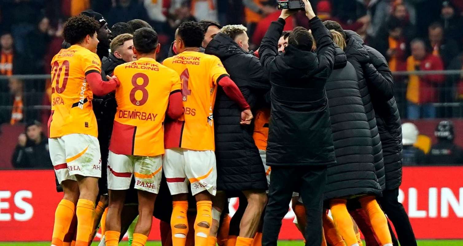 "Qalatasaray" "Trabzonspor"u məğlub etdi - Bol qollu VİDEO İCMAL 