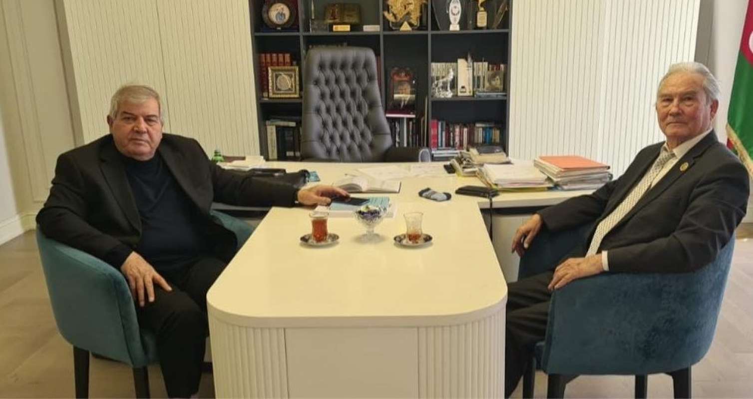 Qazaxıstanlı akademik Bakıda - Sabir Rüstəmxanlı ilə görüşdü - FOTO 
