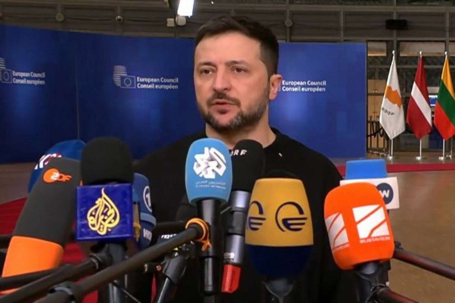 Zelenski: "Sülhə nail olmaq üçün.." 
