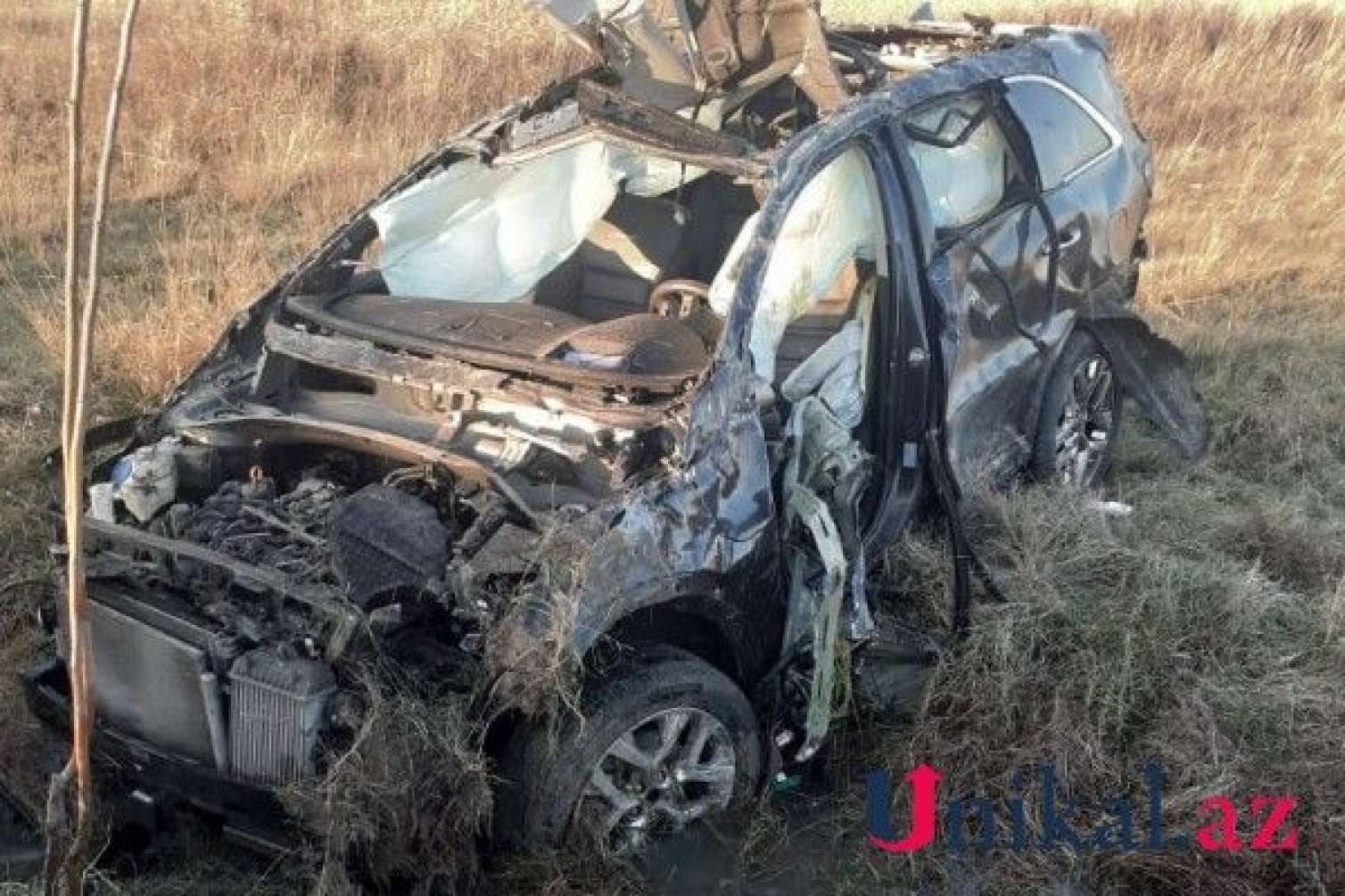 Bakı-Qazax yolunda "Kia" yoldan çıxaraq aşıb - ÖLƏNLƏR VAR 
