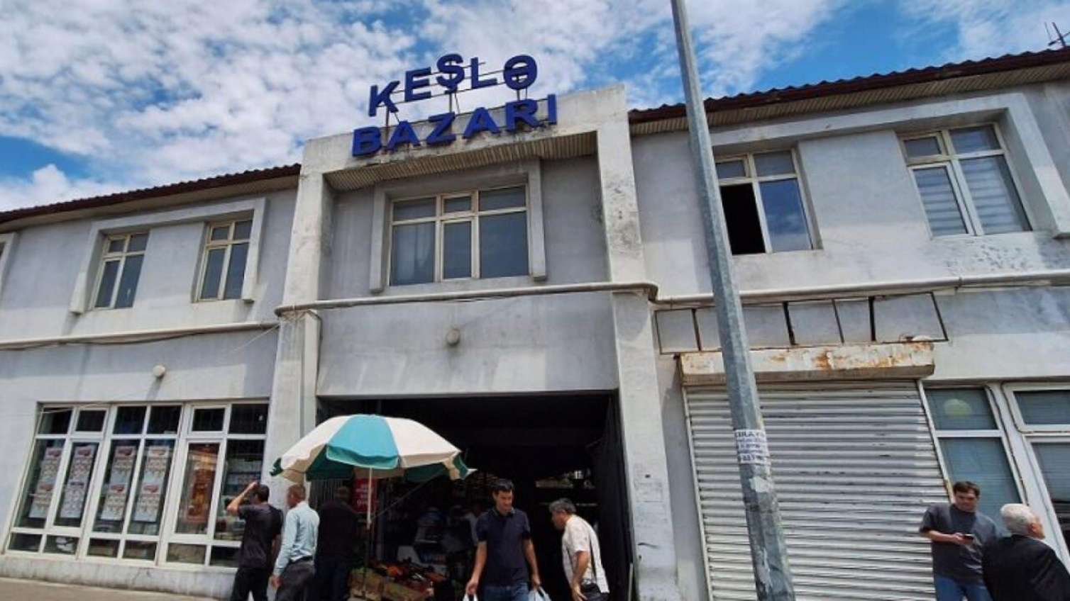 "Bazarların ard-arda bağlanması doğru qərar deyil" - Ekspert 