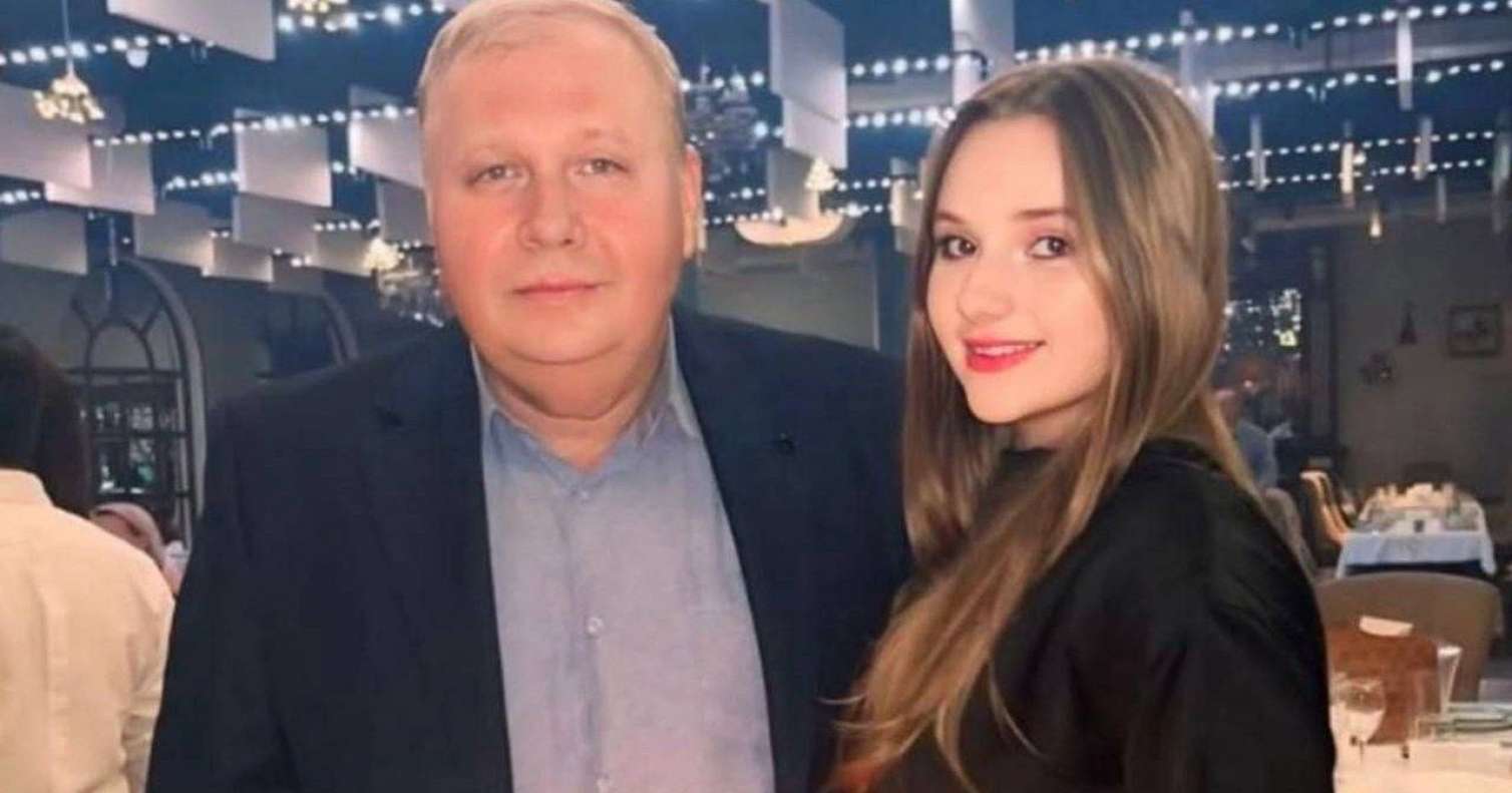  Mərhum kapitanın evinin önünə çələnglər qoyulub - FOTO 