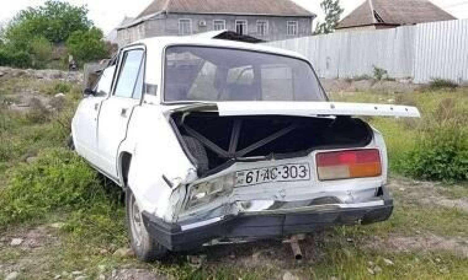 Kürdəmirdə ağır qəza - Qardaşlardan biri öldü 