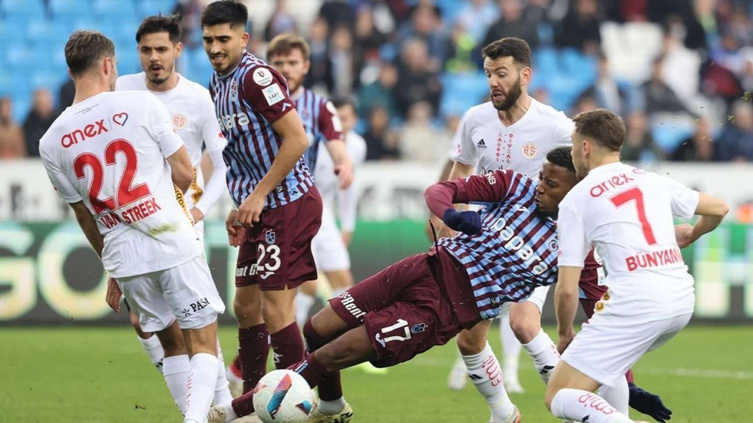 "Trabzonspor" - "Antalyaspor"u darmadağın etdi - VİDEO 