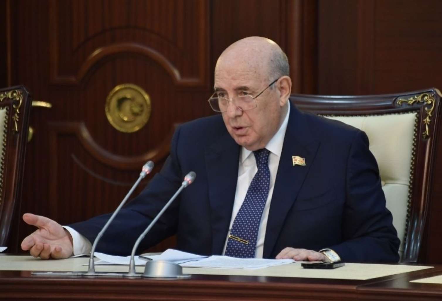 "Bir çox xəstəliklərin icbari tibbi sığortaya salınmaması narazılığa səbəb olur" 