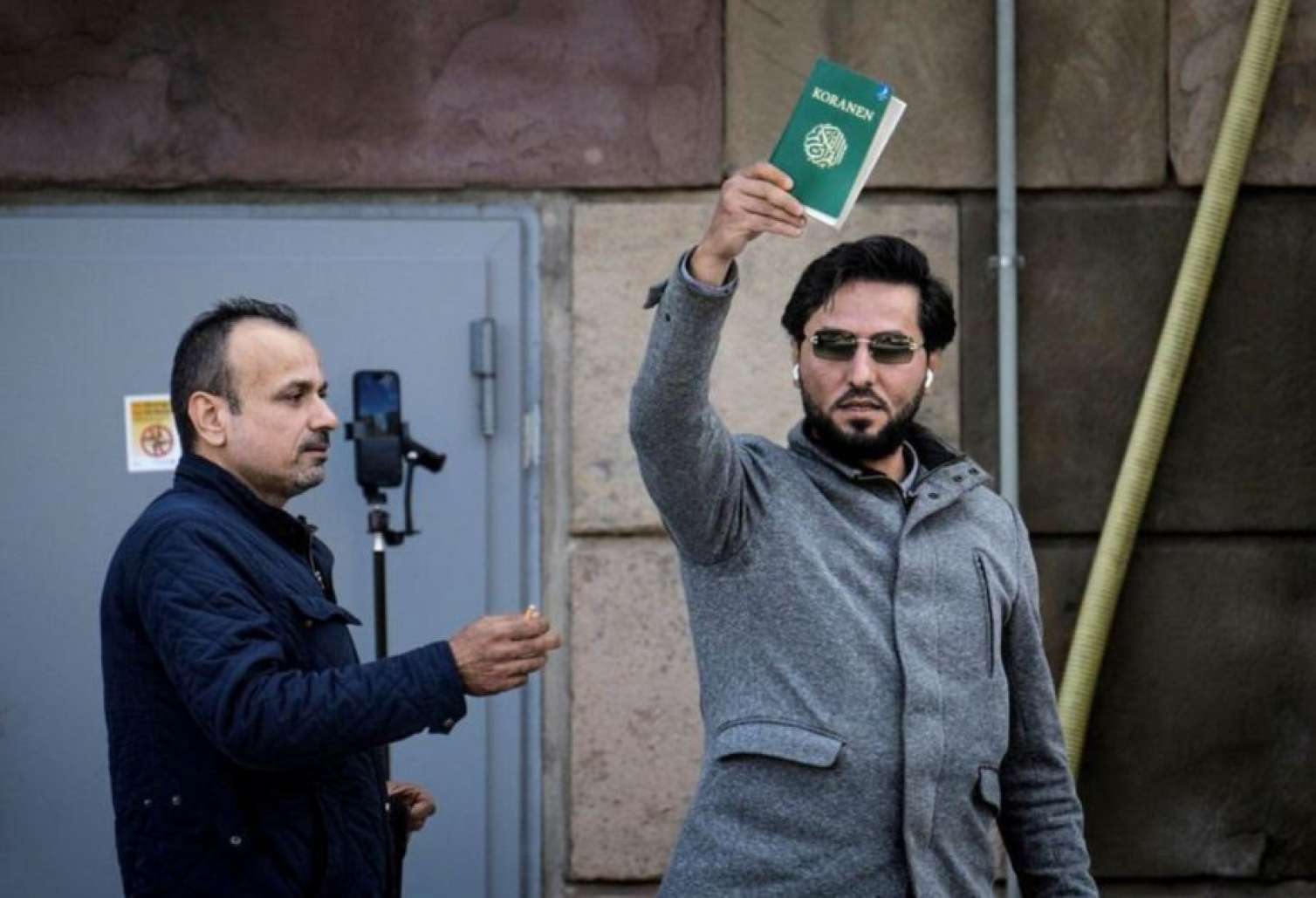 "Quran"ı yandıran Momikanın qətlinə görə 5 nəfər saxlanıldı 