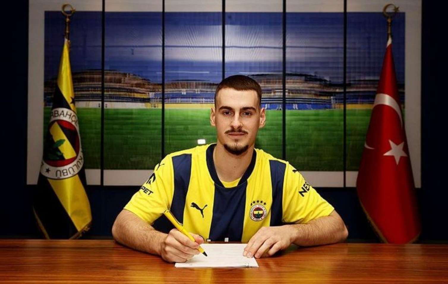 "Fənərbaxça" növbəti transferlə heyətini gücləndirib - FOTO 