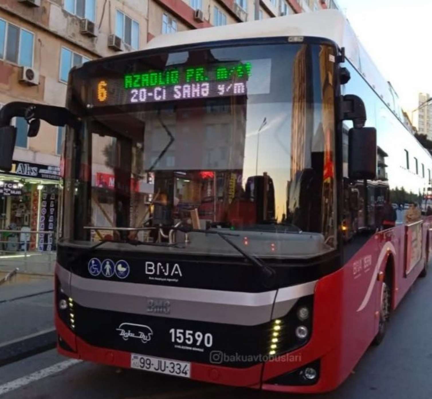 Saatlarla yubanan 6 nömrə... - Sərnişinlər "BakuBus"u günahlandırır - Şirkətdən açıqlama 