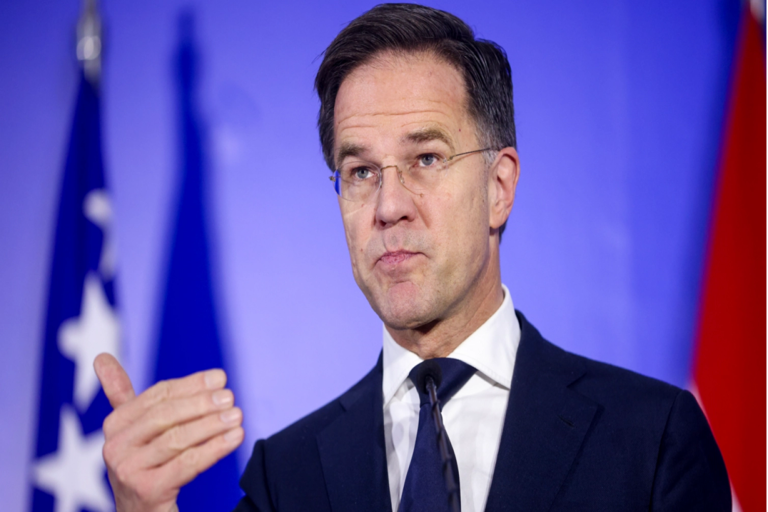 Top Rusiyanın meydanındadır - Rutte 