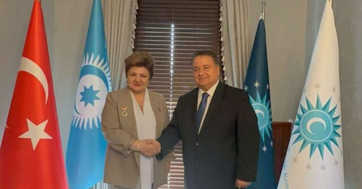 Tənzilə Rüstəmxanlı “Türk dünyasına xidmət” medalı ilə təltif olundu – FOTO 