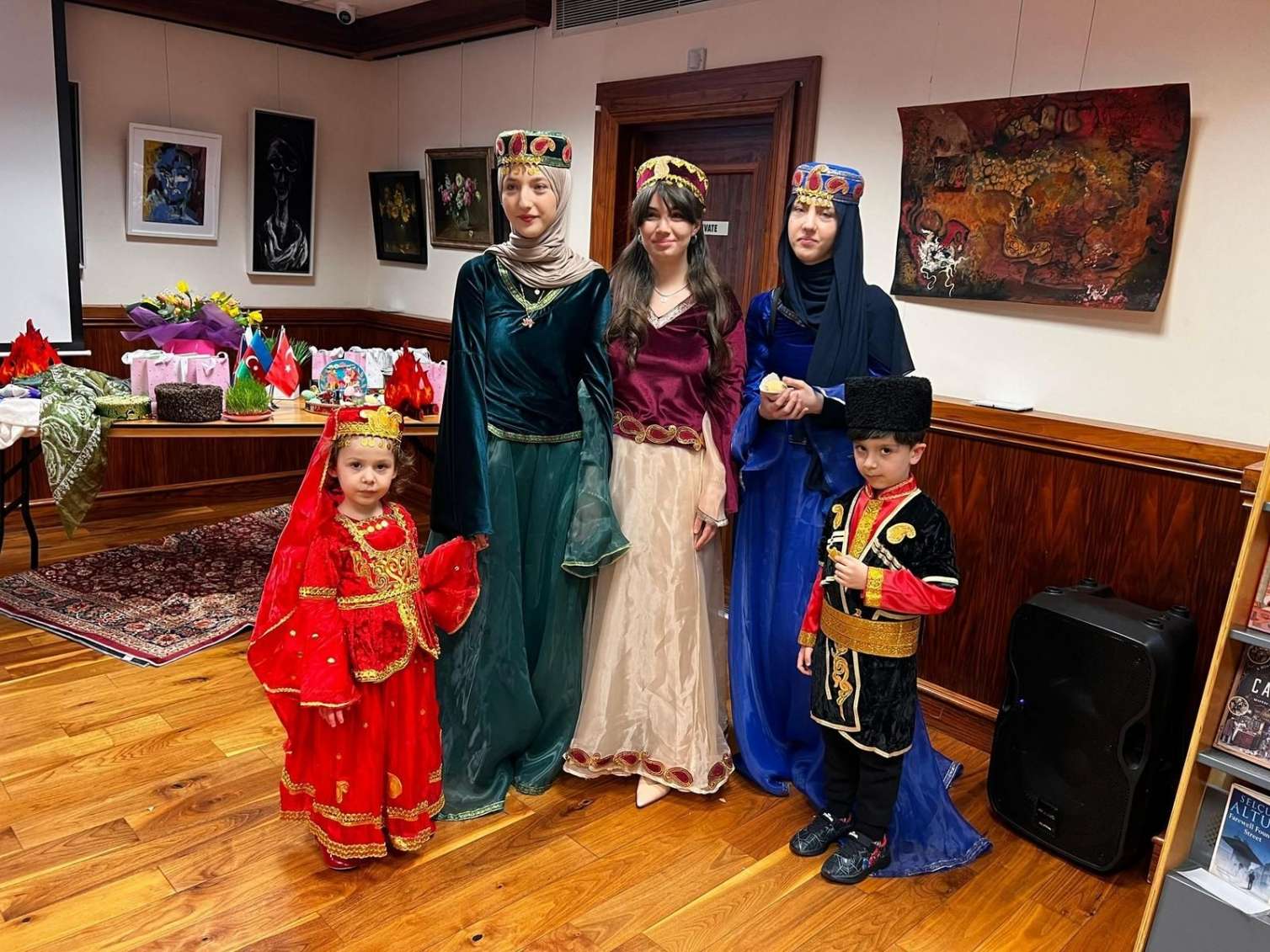 Londonda Novruz bayramı qeyd edildi - FOTO 
