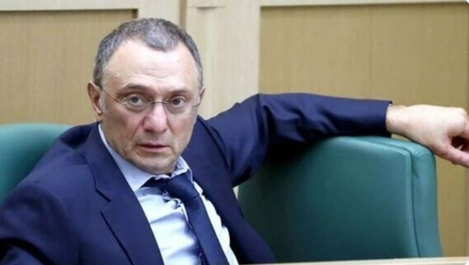 Fransız müstəntiqlər milyarder Kərimovun işini araşdırırlar 