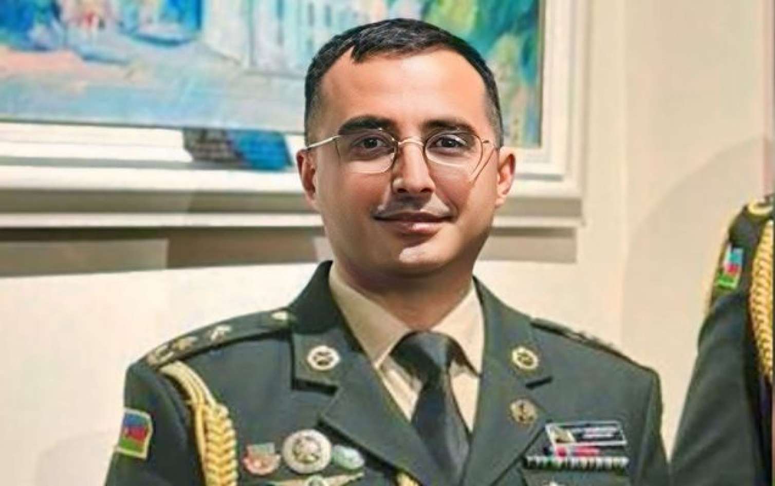 70 kq qızılla saxlanılan polkovnik-leytenantın həbsi uzadıldı 