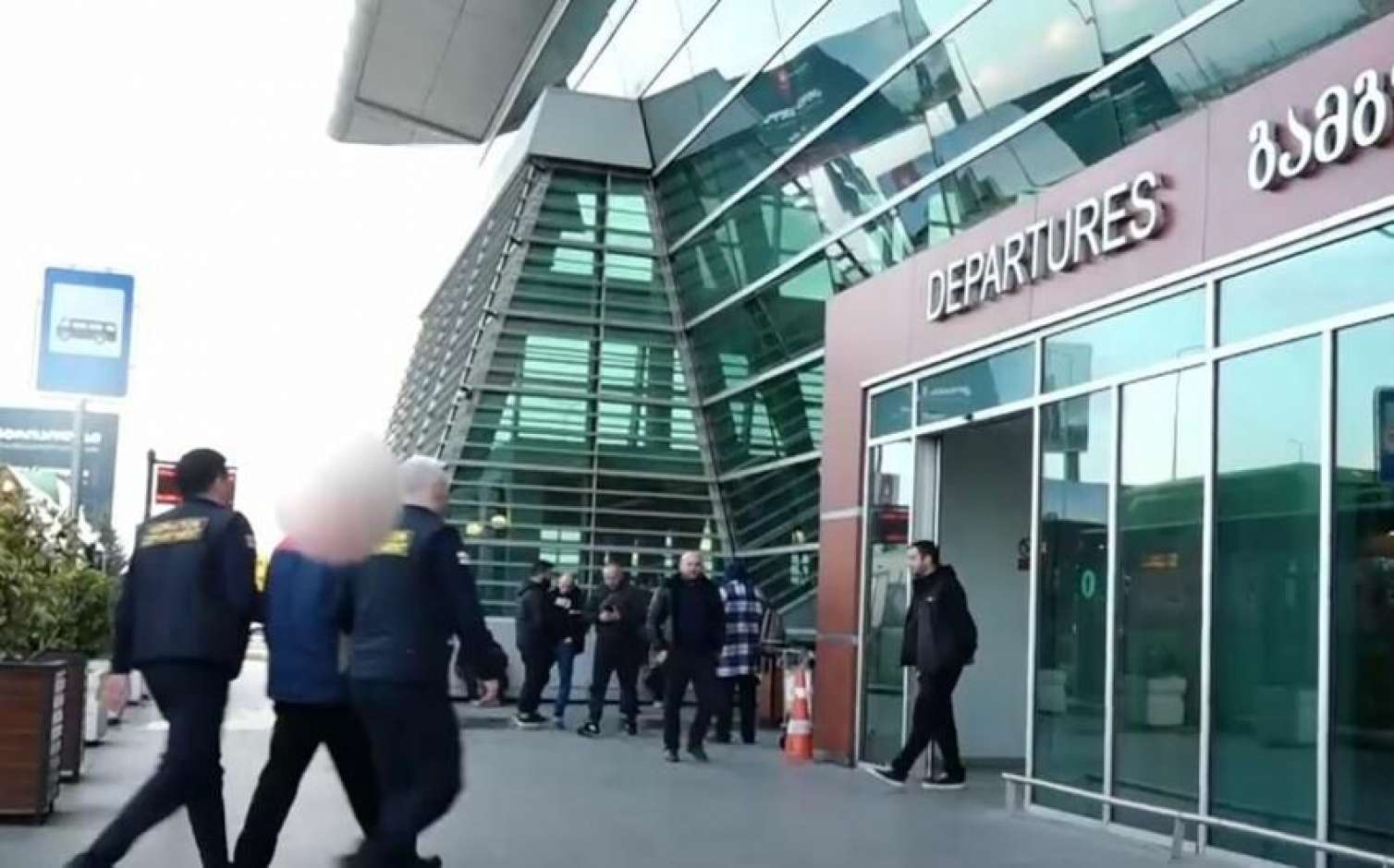 Gürcüstandan Azərbaycan vətəndaşları da daxil olmaqla 97 əcnəbi qovuldu 