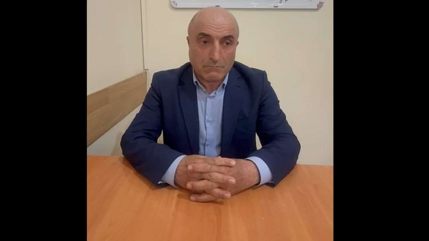 SDU-nun işdən çıxarılan müəllimi yardım müraciəti etdi  - VİDEO