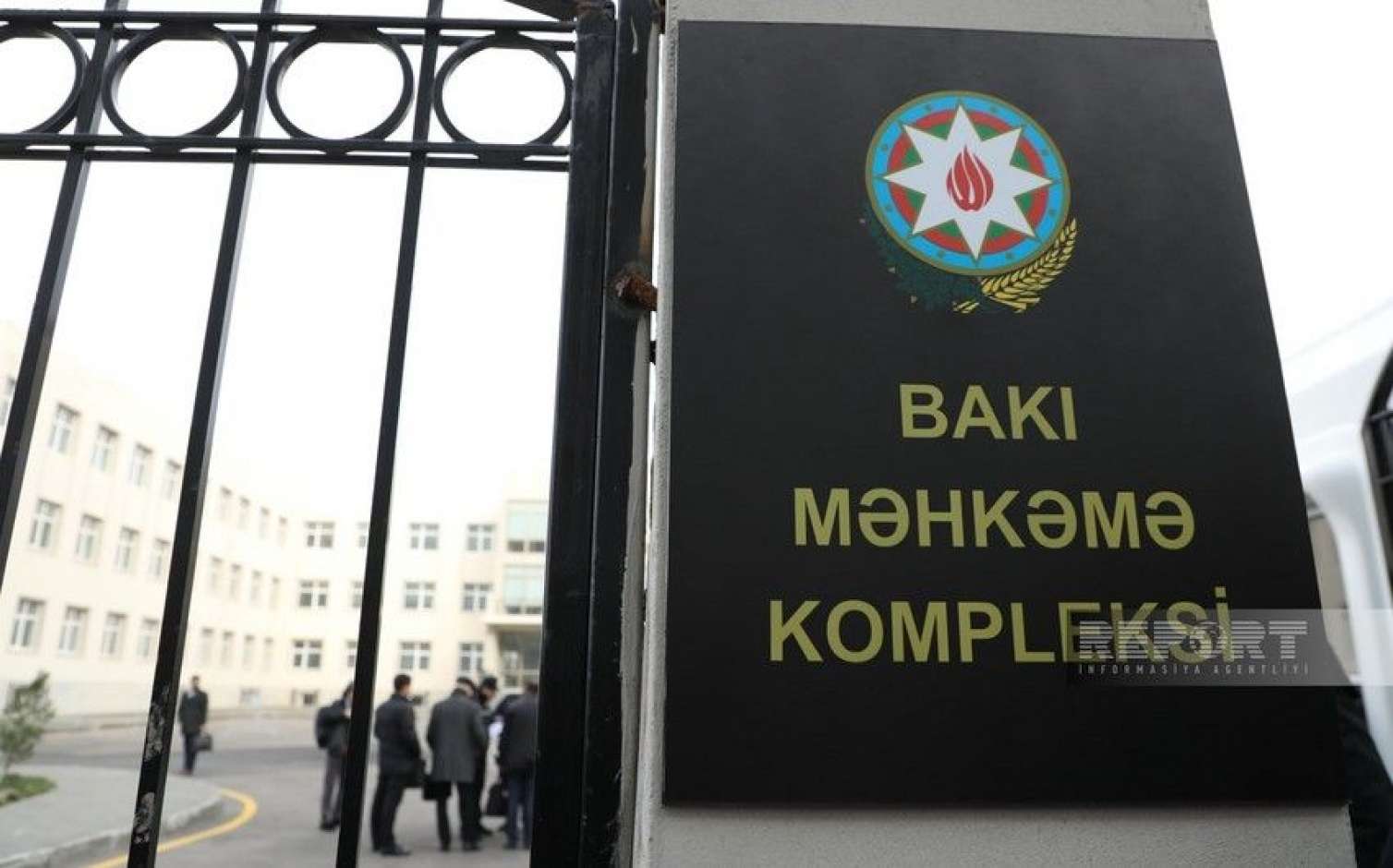 Ermənilərin öldürdüyü körpə ilə bağlı materiallar məhkəmədə nümayiş etdirildi 