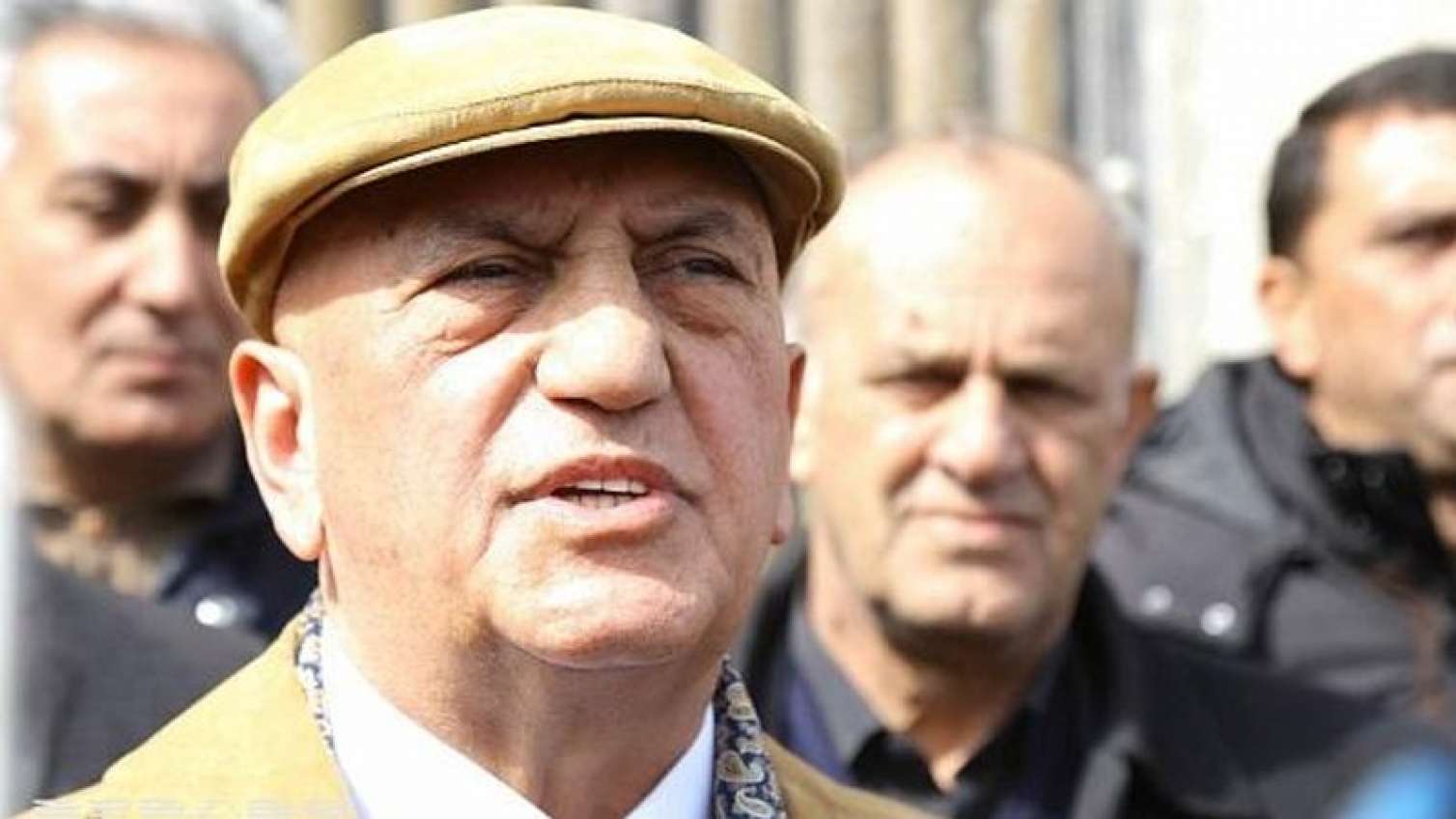 Hökumət Əli İnsanovun partiyasına maliyyə ayıracaq 