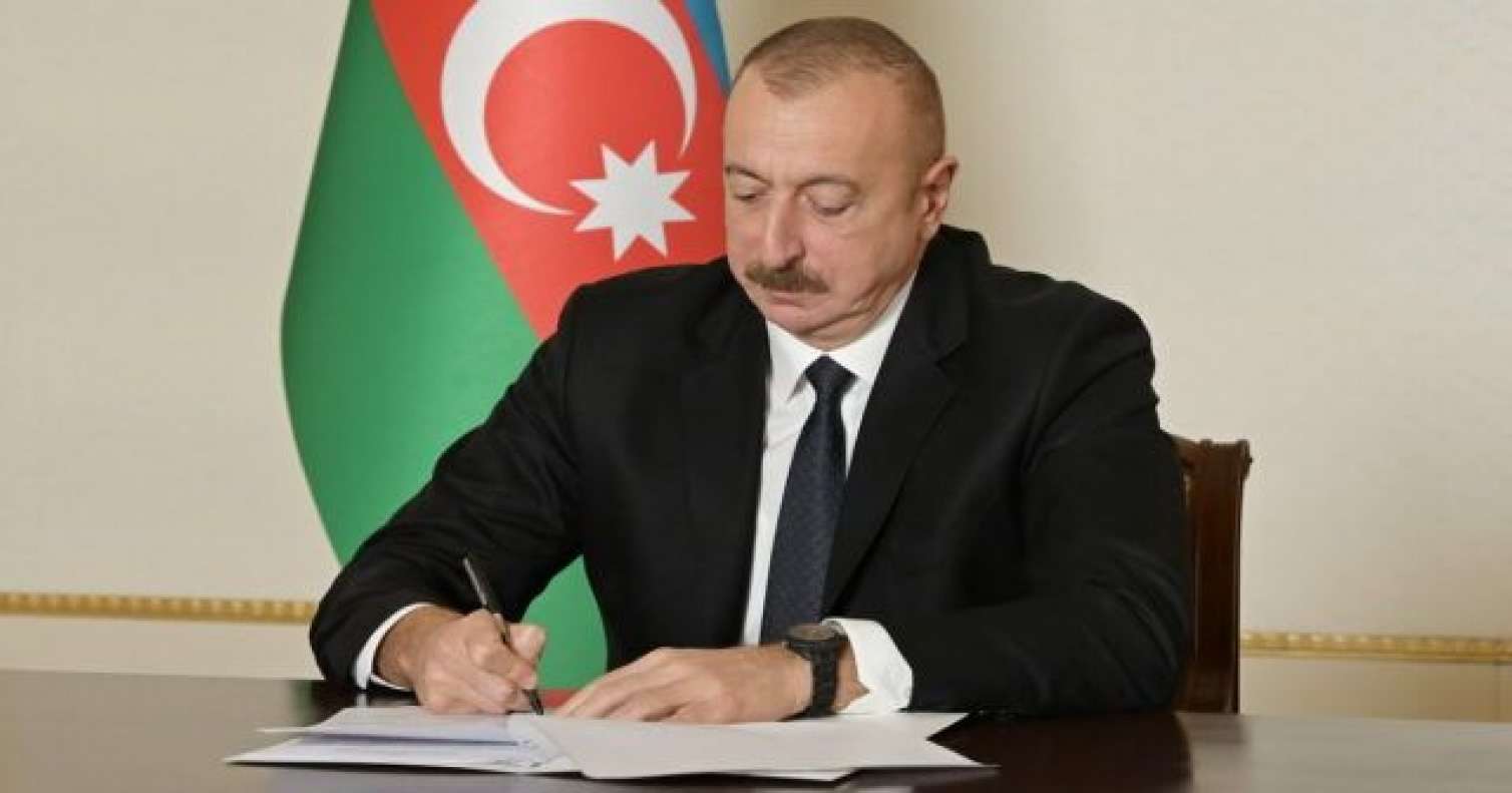 Bu məktəblərdə oxuyanların təhsil haqqını dövlət ödəyəcək 