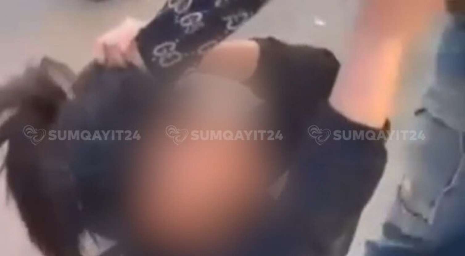  Sumqayıtda azyaşlı qızın döyülərək videoya çəkilməsi araşdırılır - VİDEO 