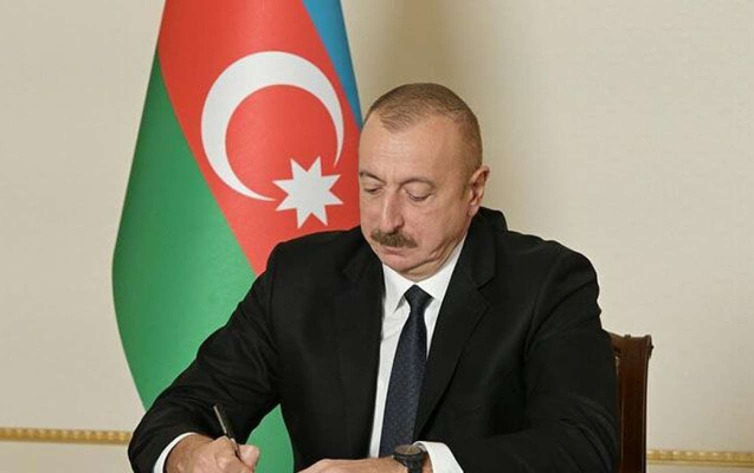 Bu qayda 10 il qüvvədə olacaq - Prezident təsdiqlədi 