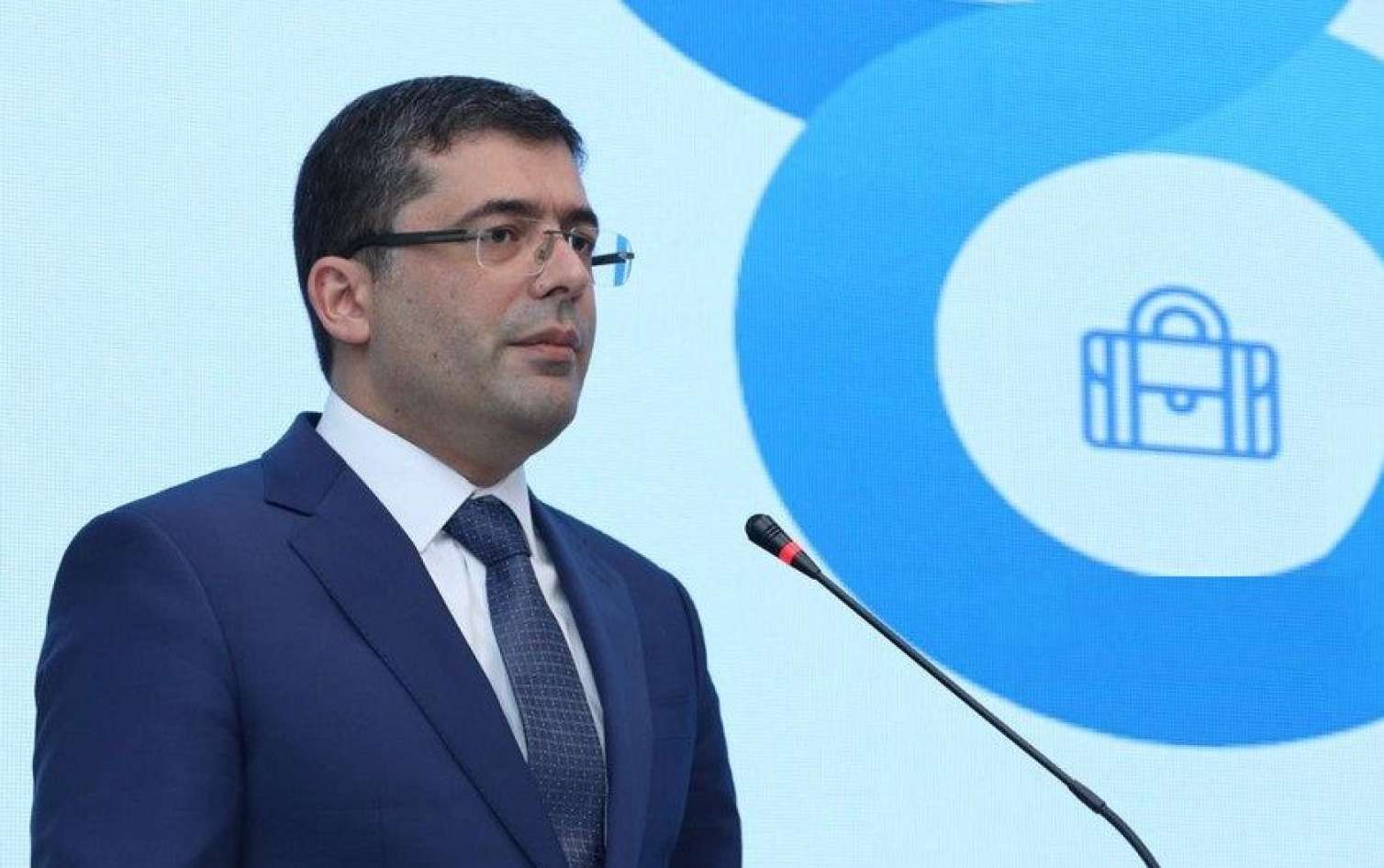 Azərbaycanda senzuranın ləğvi plüralizmin genişlənməsinə şərait yaradıb - Əhməd İsmayılov 