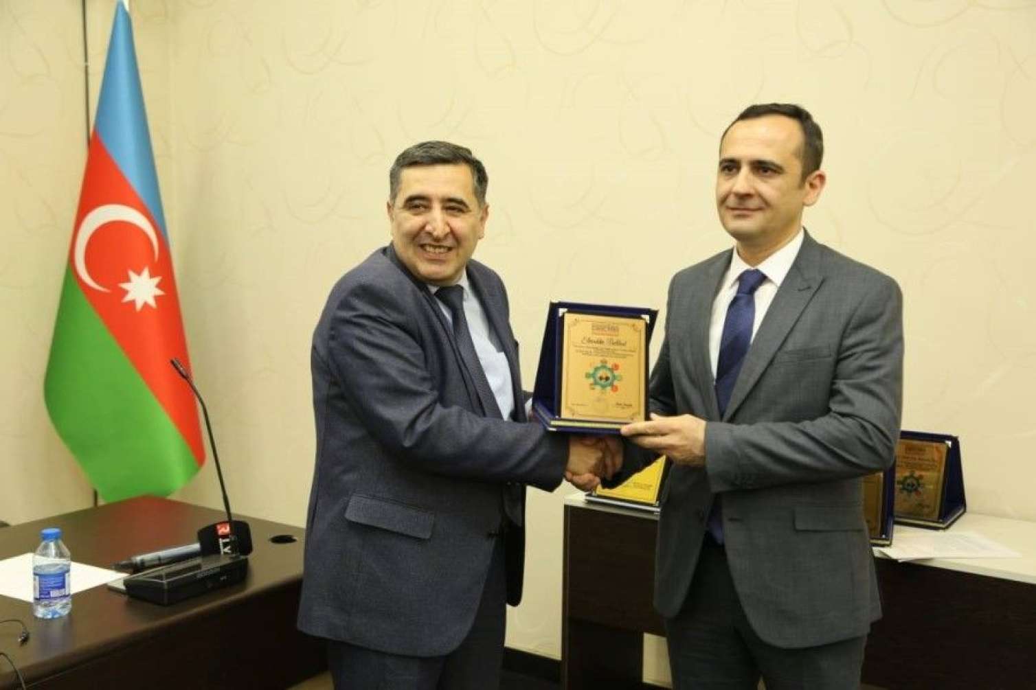 Elməddin Behbud Türk dünyasına xidmət ödülü ilə təltif edildi 