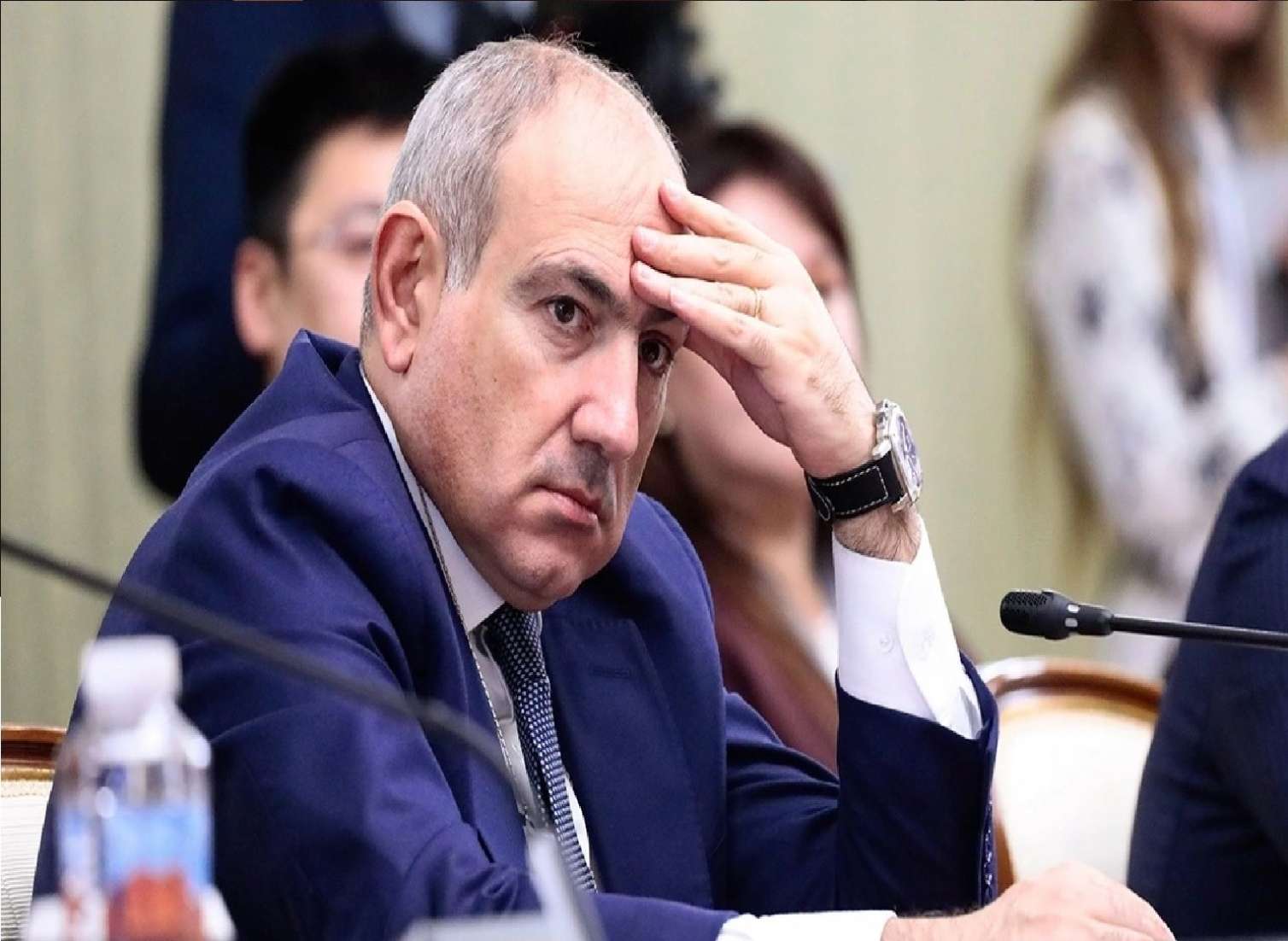 Paşinyanın partiyasında narazılıq artır -  Vəziyyəti gərgindir