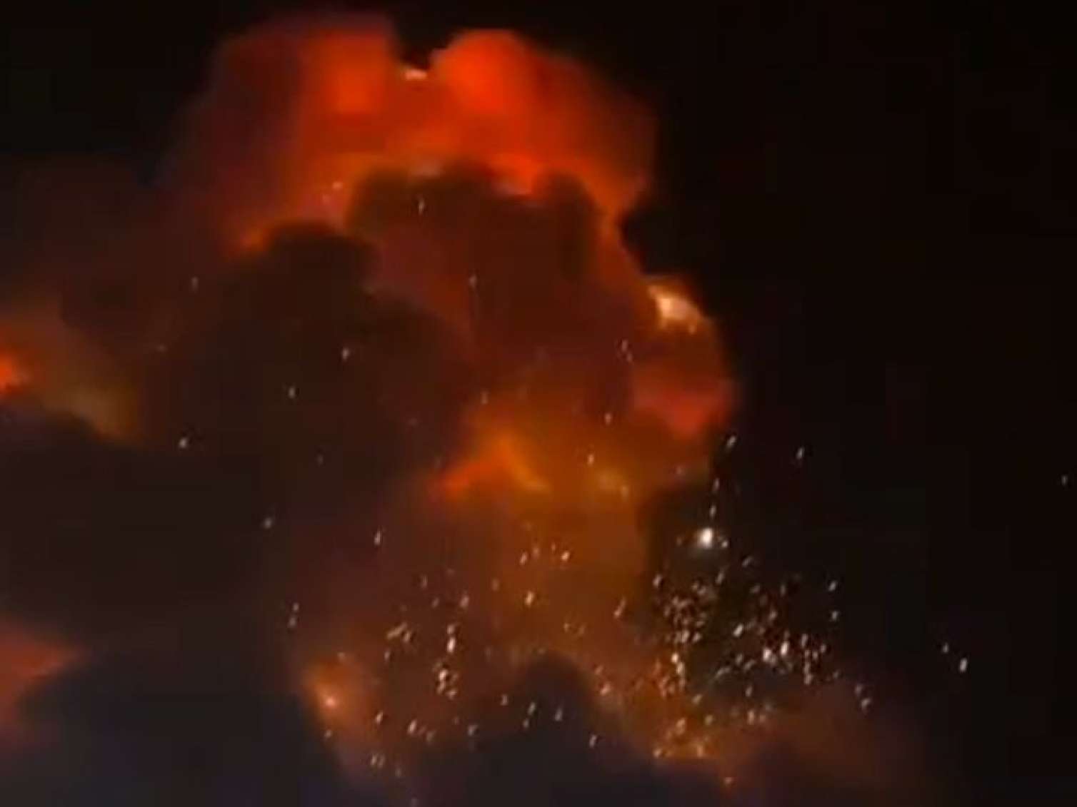 Zərbəyə məruz qalan Pakistan, vurulan Hindistan qırıcıları... - FOTOLAR 