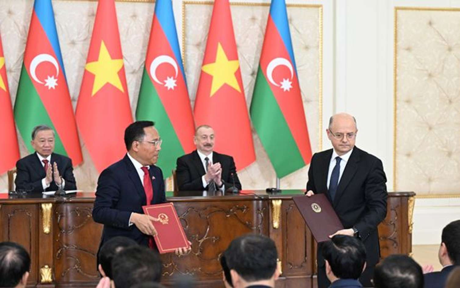 Azərbaycan ilə Vyetnam arasında imzalanmış sənədlər mübadilə edilib - FOTOLAR 