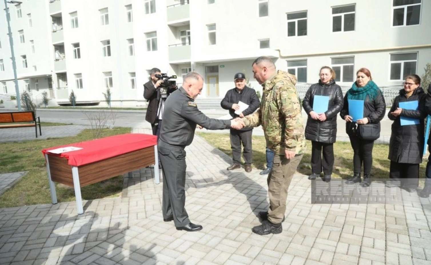 Bu hərbçilərə mənzil verildi 