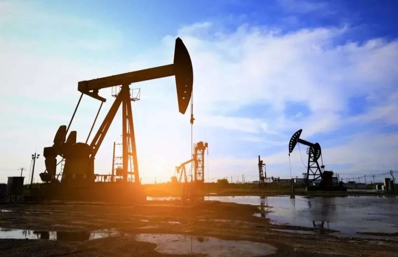 Azərbaycanda neft emalında kəskin azalma - Səbəb nədir? - AÇIQLAMA 