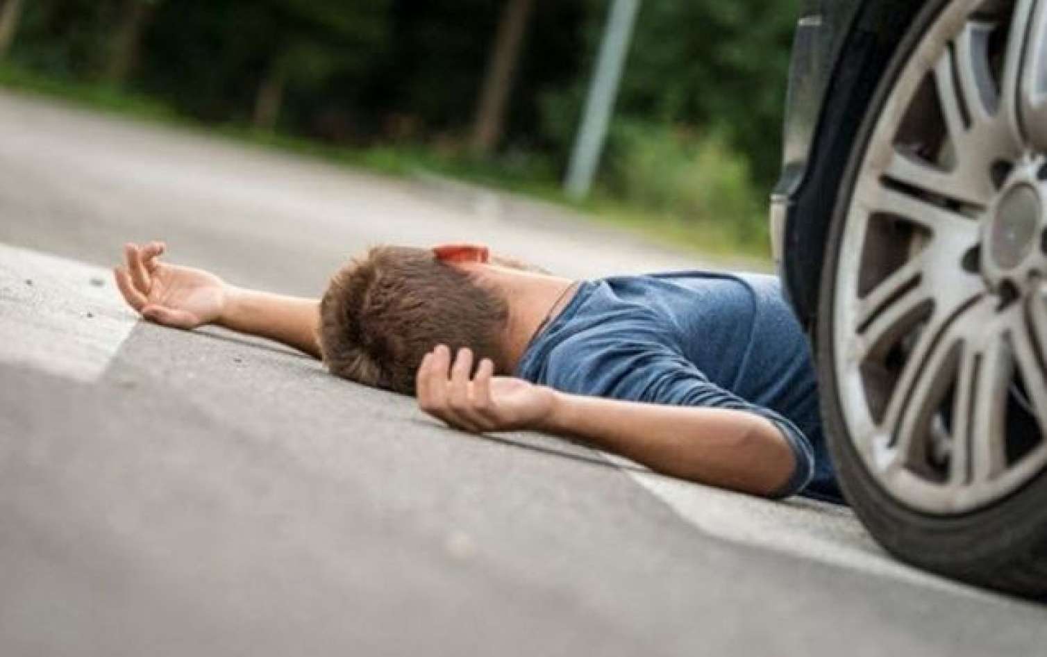 8-ci sinif şagirdini yük maşını vurub öldürdü 