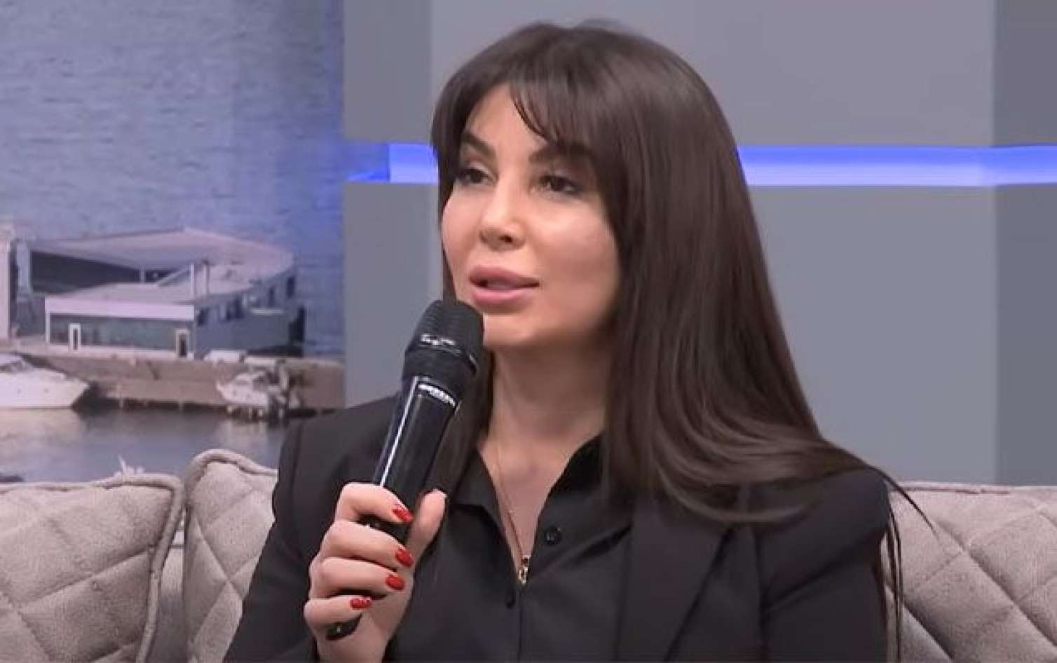 O qızı mətbəxdə əməliyyat ediblər - Səhiyyə naziri açıqladı 